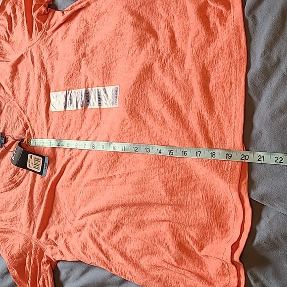 GAP women's large long sleeve soft T-shirt. NWT Peach color - Picture 9 of 10